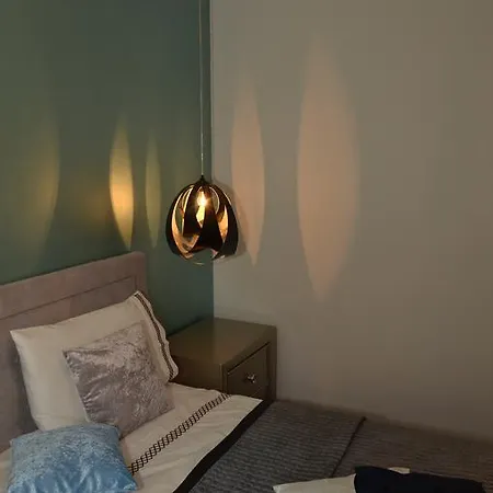 Jr Choice Luxury Suites *